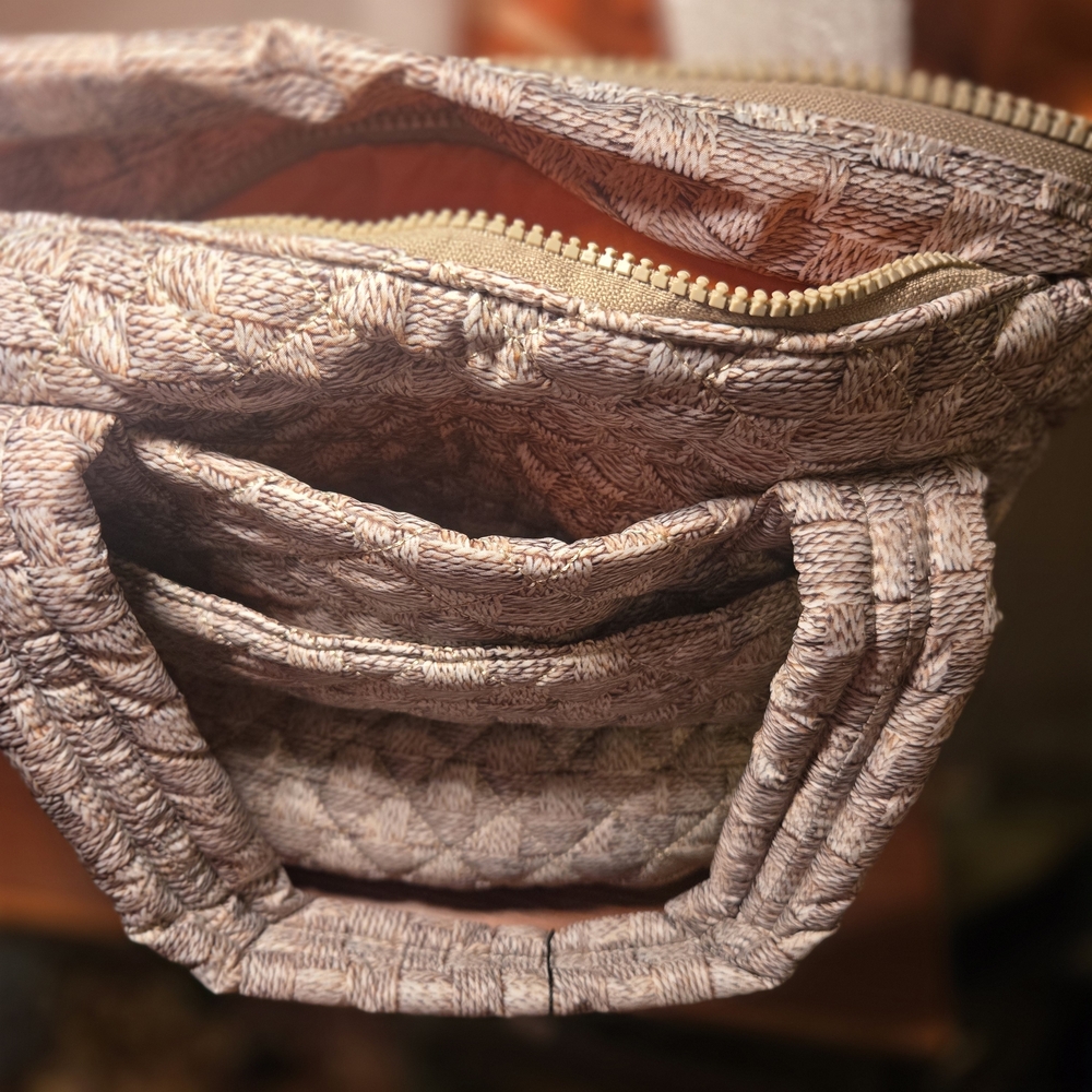 MZ Wallace NWT Designer Metro Quilted Tote Deluxe in Tan - Picture 7 of 16